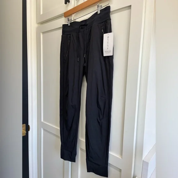 Athleta Trekkie North Jogger Pants Black Womens Size 8 NWT High rise outdoor - Picture 6 of 11
